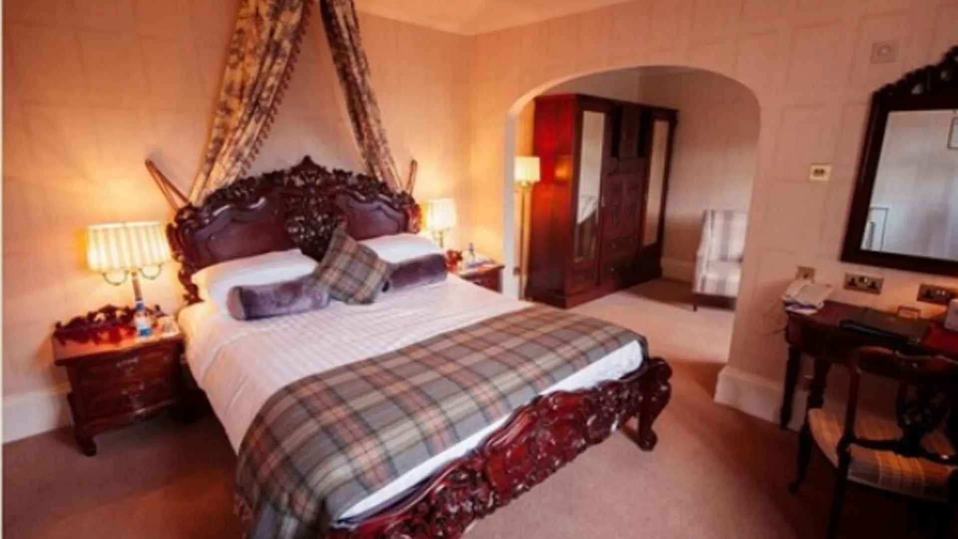 Dalhousie Castle Hotel Bonnyrigg 4*,